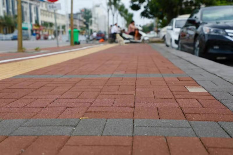 新區道路陶瓷透水磚效果圖